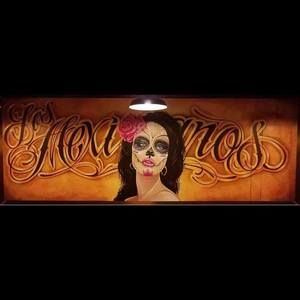 Meet your Posher, Victor